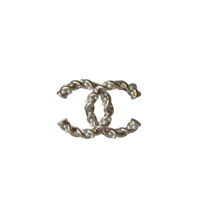 Pre-owned Chanel Cc Crystal Strass Pearl Twisted Brooch Gold