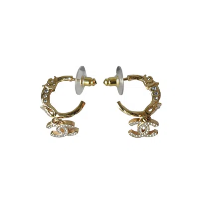 Pre-owned Chanel Cc Metal Crystal Strass Studded Hoop Drop Earrings Gold