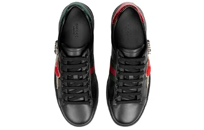 Gucci (wmns)  Ace Series Cowhide Sports Shoe 'black Green Red' In Multi