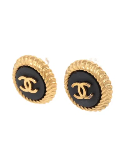 Pre-owned Chanel 1995 Cc Mark Button Clip-on Earrings In Gold
