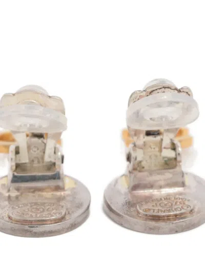 Pre-owned Chanel 1997 Coin Cc Mark Clip-on Earrings In Silver