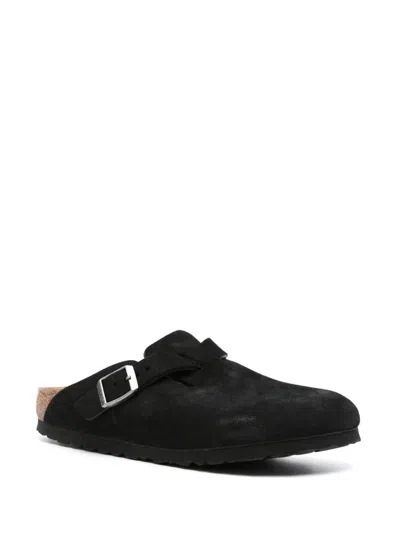 Birkenstock Closed-toe Slipper With Adjustable Buckle In Black