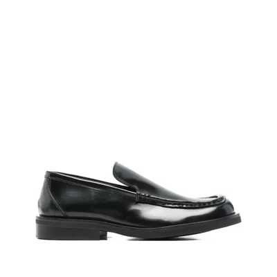 Poeve Shoes In Black