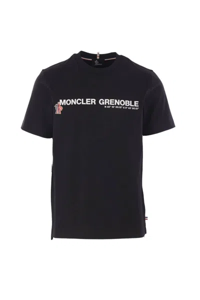 Moncler Crew Neck Short Sleeve Straight Hem T-shirt In Black