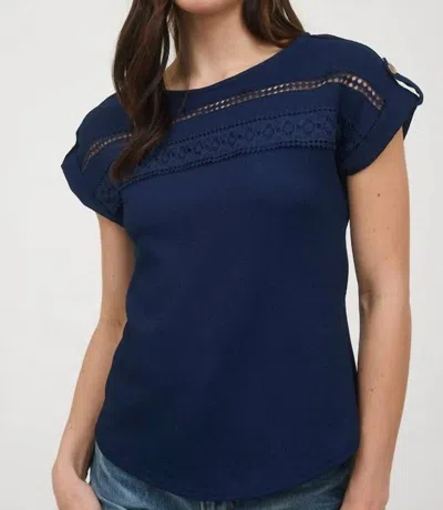 Blu Pepper Short Tab Sleeve Lace Trim Crinkle Knit Blouse In Navy Blue In Blue