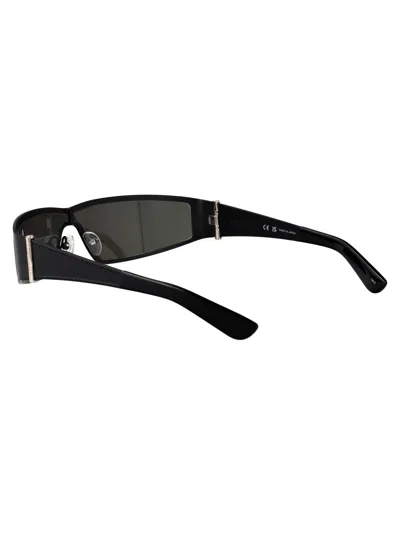 Alexander Mcqueen Black-black-grey Metal Sunglasses In Black