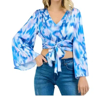 Llove Waist Bowtie Flare Sleeve Top In Blue In Blue