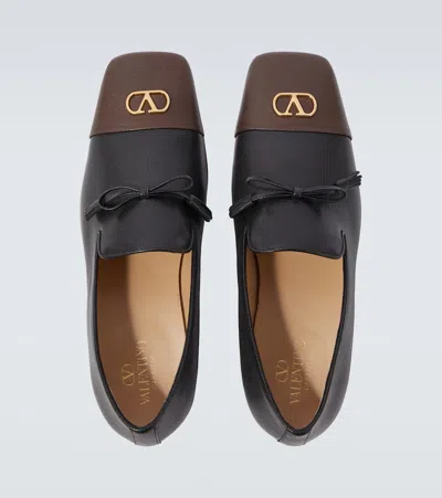 Valentino Babouchoes Vlogo Loafers In Leather In Black