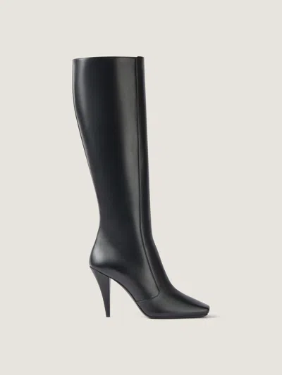 Givenchy Bottes Sliced Square En Cuir Brillant In Black