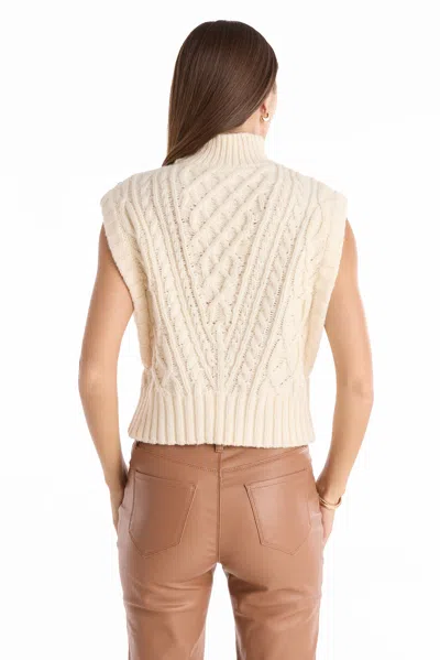 The Noli Shop Raina Cable Knit Button Sweater In Neutral