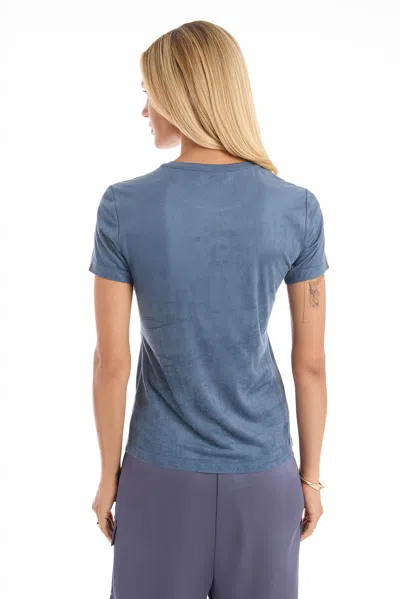 The Noli Shop Amaya Suede T-shirt In Blue
