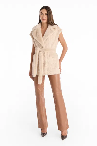 The Noli Shop Leone Cable Knit Faux Fur Vest In Neutral