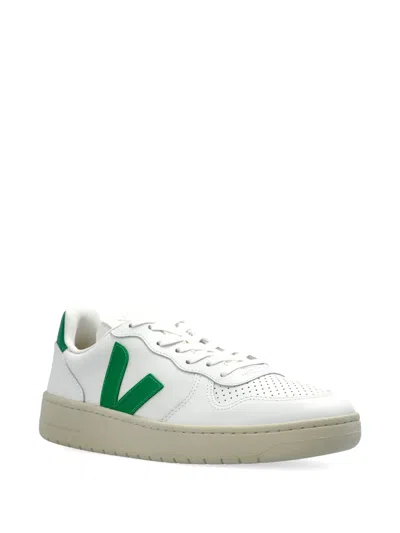 Veja V-90 Bicolor Low-top Sneakers In White