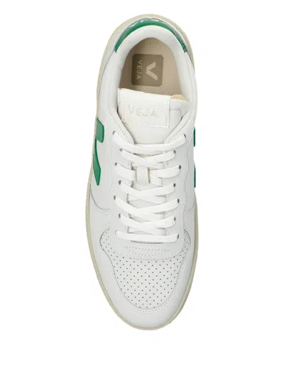 Veja V-90 Bicolor Low-top Sneakers In White