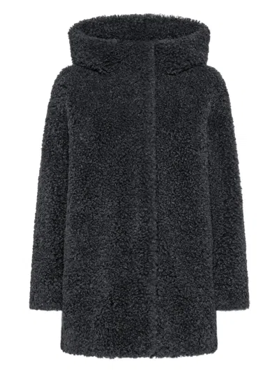 Rrd Hooded Lamb Coat In Black