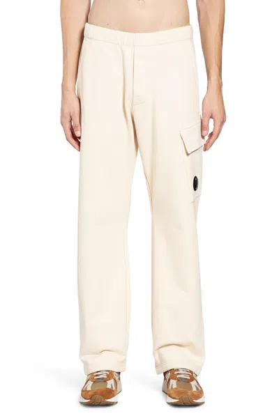 C.p. Company Sweatpants Cargo Pant In Diagonal Raised Fleece Clothing In Neutral