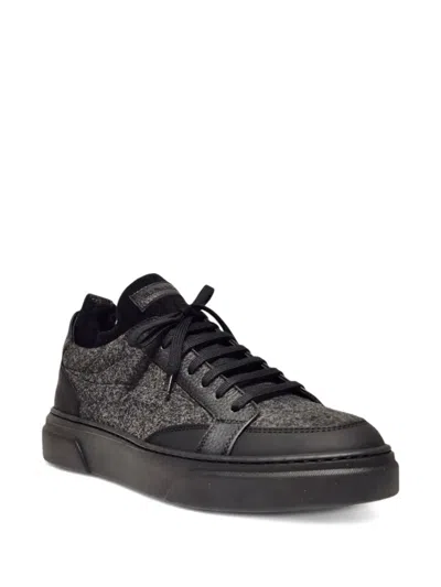 Barrett Phan Sneakers In Black