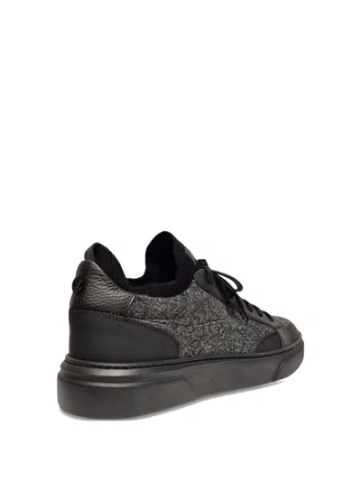 Barrett Phan Sneakers In Black