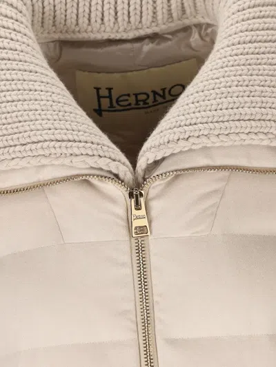 Herno Long-sleeved Zip-up Padded Coat In Neutral