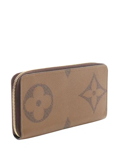 Pre-owned Louis Vuitton 2021-2025 Monogram Giant Reverse Zippy Wallet Long Wallets In Brown