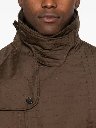 束腰双排扣外套