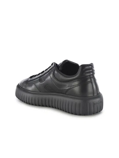 Hogan Monochromatic Low-top Sneakers With Ridged Rubber Sole In Black