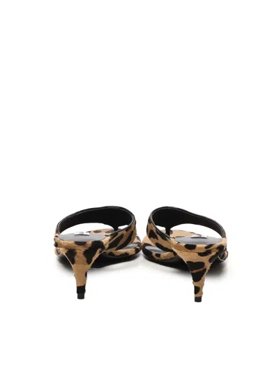 Alaïa Animal Flip Flops Mules In Brown