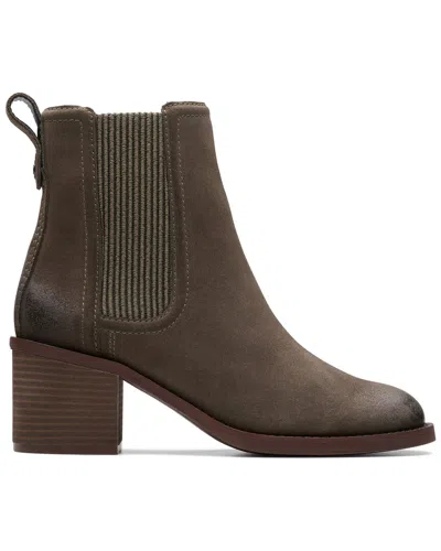 Clarks Chamberly Top In Grey Suede In Gray