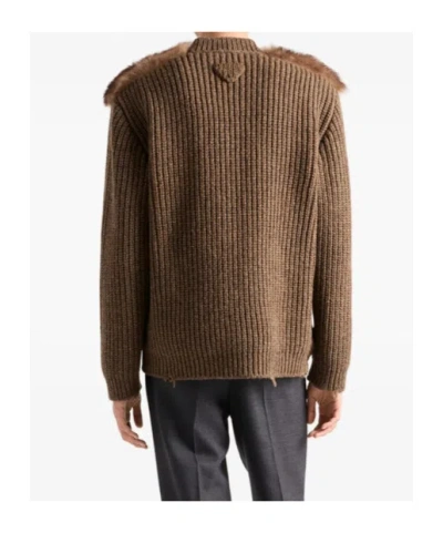 Prada Strickjacke Aus Wollgemisch Und Lammfell In Brown