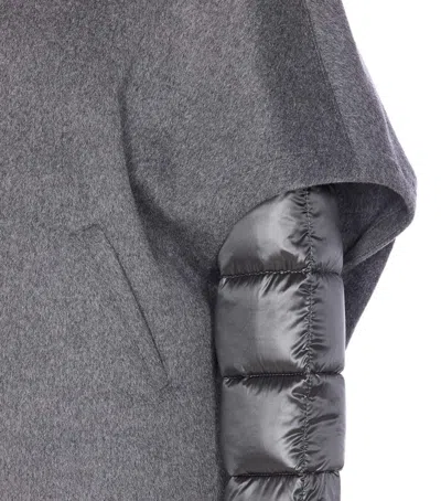 Moorer Hooded Down Jacket Featuring Quilted Sleeves In Gray