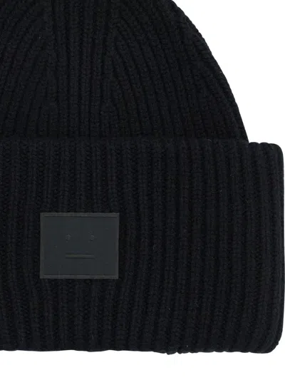 Acne Studios Casual Ribbed Knit Hat With Face Patch In Black