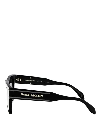 Alexander Mcqueen Eyewear Square Frame Sunglasses In Neutral