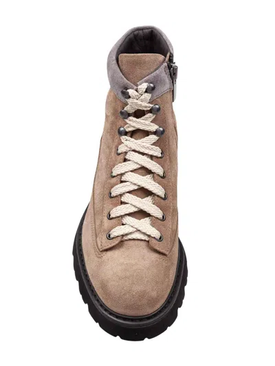 Doucal's Stivaletto Con Lacci In Camoscio Colore Torbias In Brown