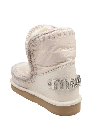 Mou Eskimo 18 Sheepskin Boot In White With Applied Zirconia In White