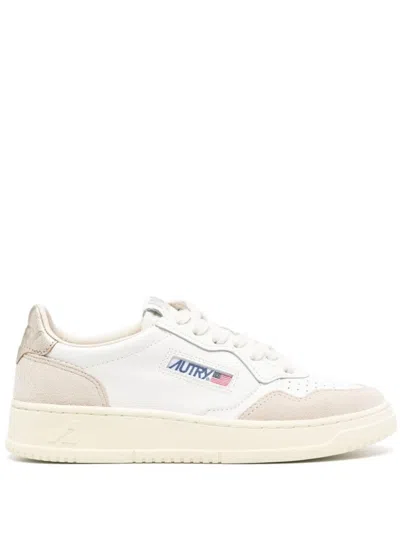 Autry Medalist Low Sneakers In Leather And Suede Color White And Covert Green In White