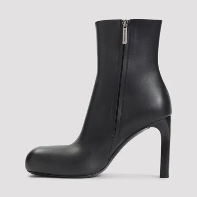 Balenciaga Black Leather Fargo H100 Bootie In Black