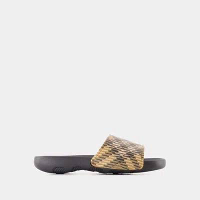 Burberry Check Dive Slide In Brown
