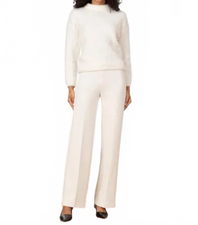 Avenue Montaigne Flavia Solid Bouclé Pant In Winter White In Neutral