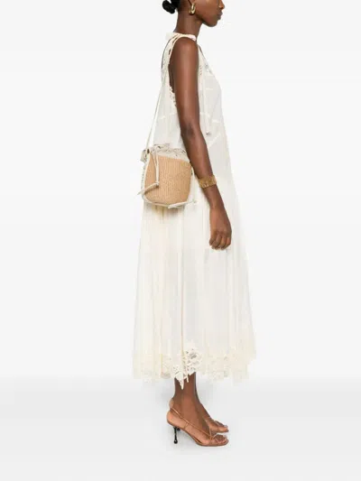Chloé Woven Top-handle Shoulder Bag In Brown
