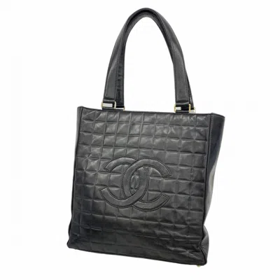 Pre-owned Chanel Leather Tote Bag () In Black