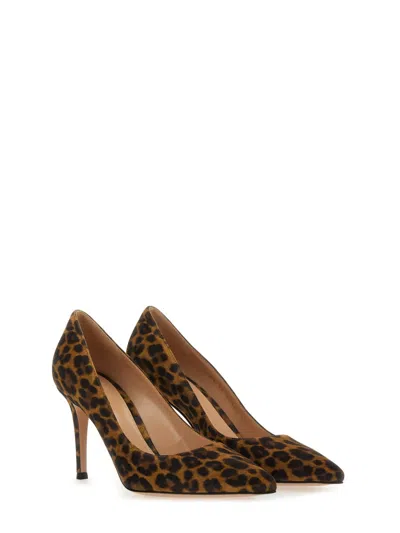 Gianvito Rossi Leopard Print Suede Pumps In Animal Print