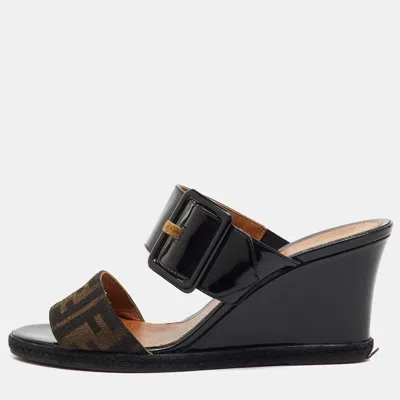 Pre-owned Fendi Black/brown Patent Leather And Zucca Canvas Wedge Sandals Size 38