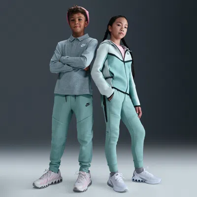 Nike Sportswear Tech Fleece Big Kids' Jogger Pants In Green