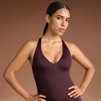 Nike Women'sskims Shine V-neck Tank Top In Burgundy