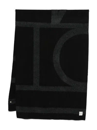 Totême Geometric Pattern Wool Scarf With Soft Texture In Black
