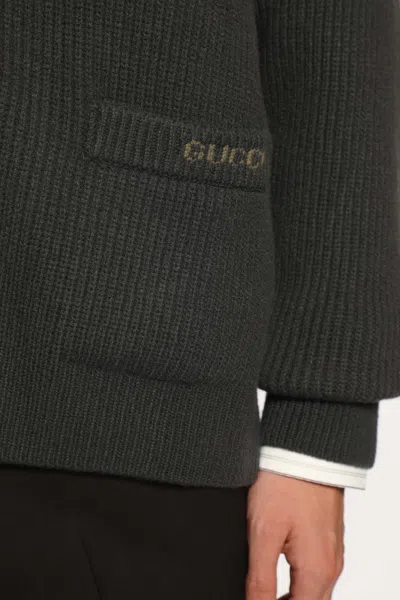 Gucci V-neck Long Sleeve Cardigan Front Pockets In Gray