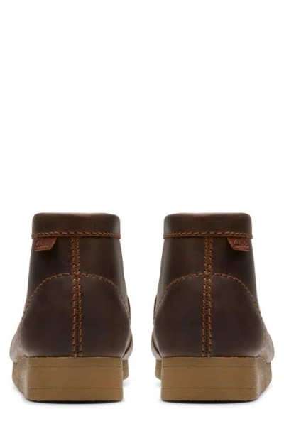Clarks ® Wallaston Chukka Boot In Brown