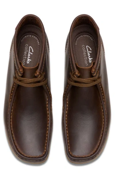 Clarks ® Wallaston Chukka Boot In Brown