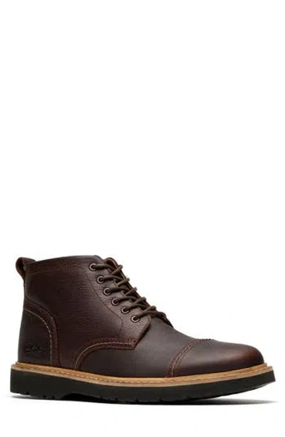 Clarks ® Weltridge Side Zip Boot In Brown