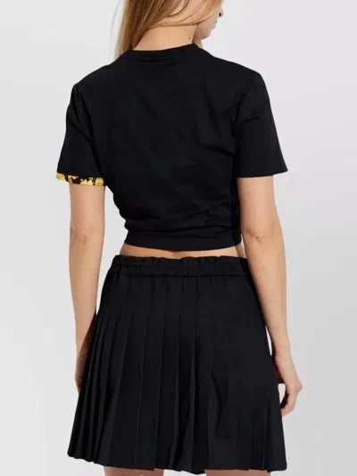 Versace Cropped T-shirt With Baroque Print Trim In Black
